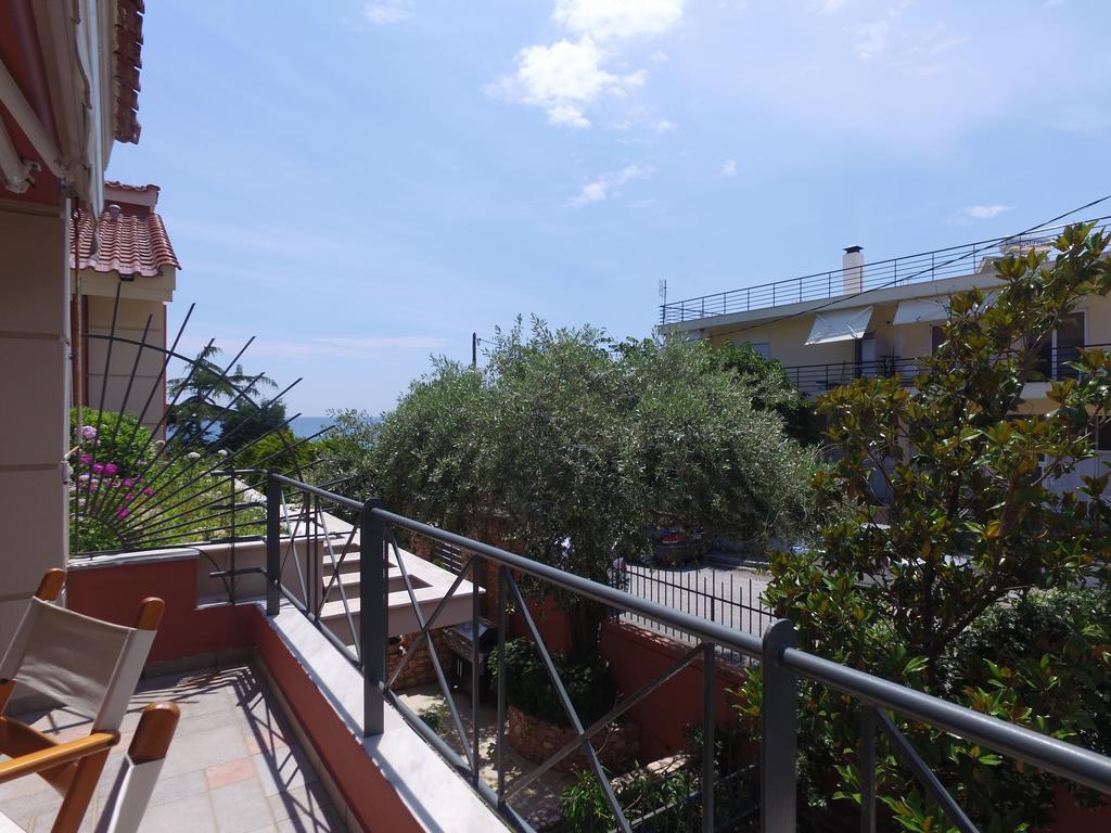 Villaroza Palaiontsiflikion Exterior photo